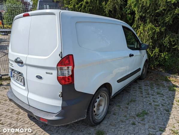 Ford Transit Courier - 5