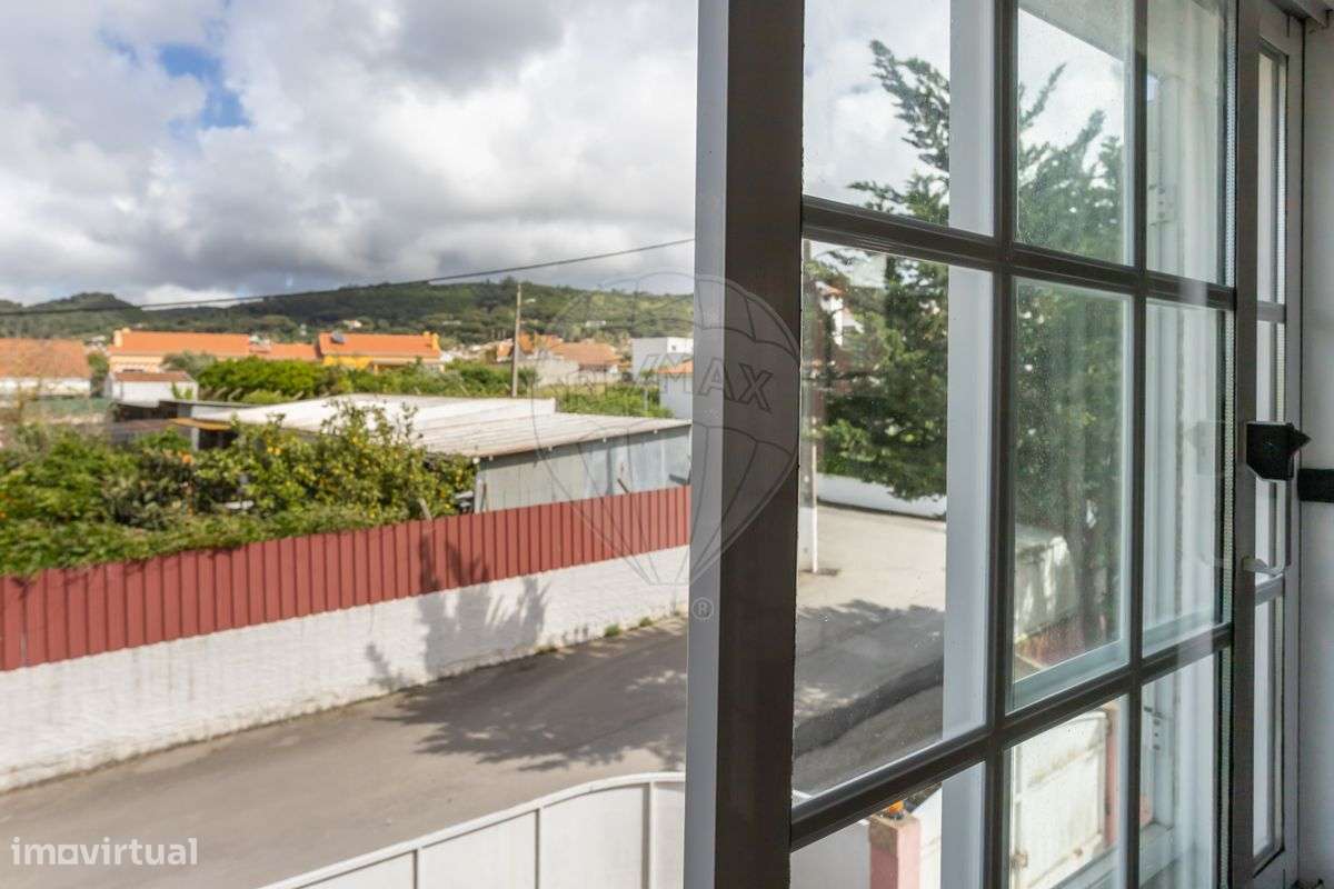 Moradia T4 em Quinta do Anjo-38