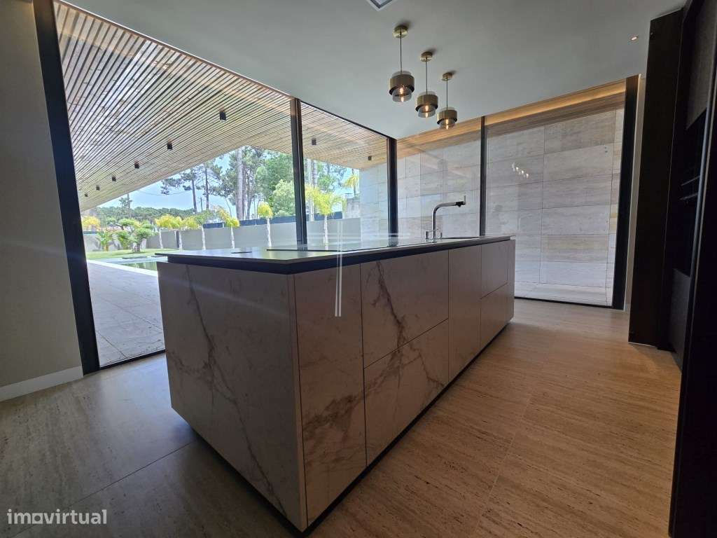 Moradia isolada T5, arquitetura contemporânea com piscina - Verdizela-27