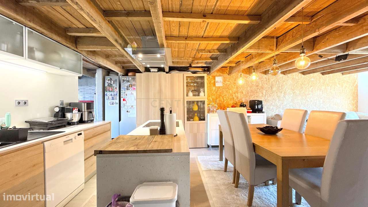 Moradia para Remodelação com Projeto Aprovado em São Félix da Marinha--27