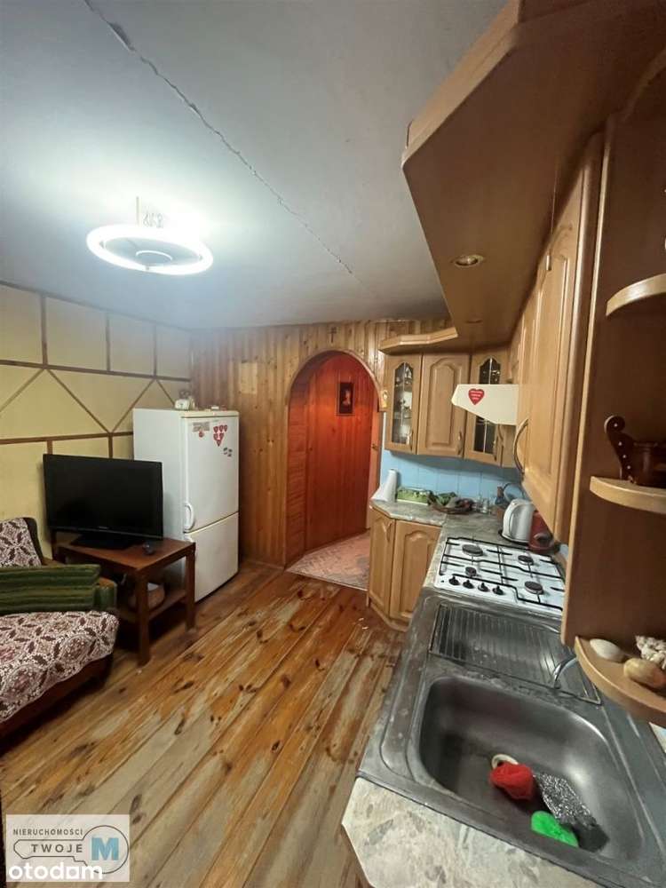 Dom w spokojnej okolicy-2