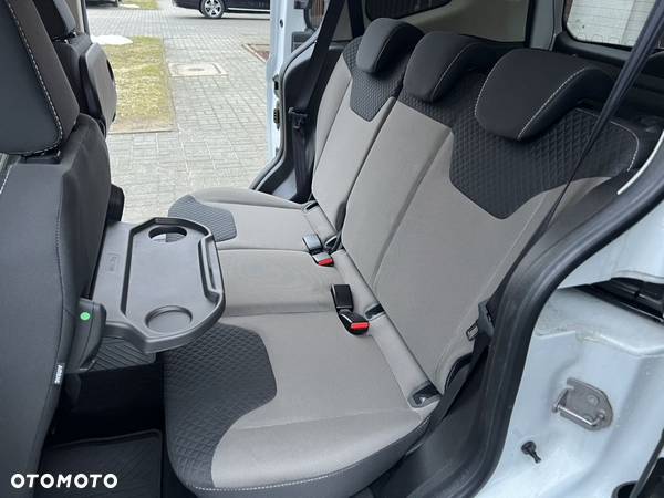 Ford Tourneo Courier 1.5 TDCi Trend - 18