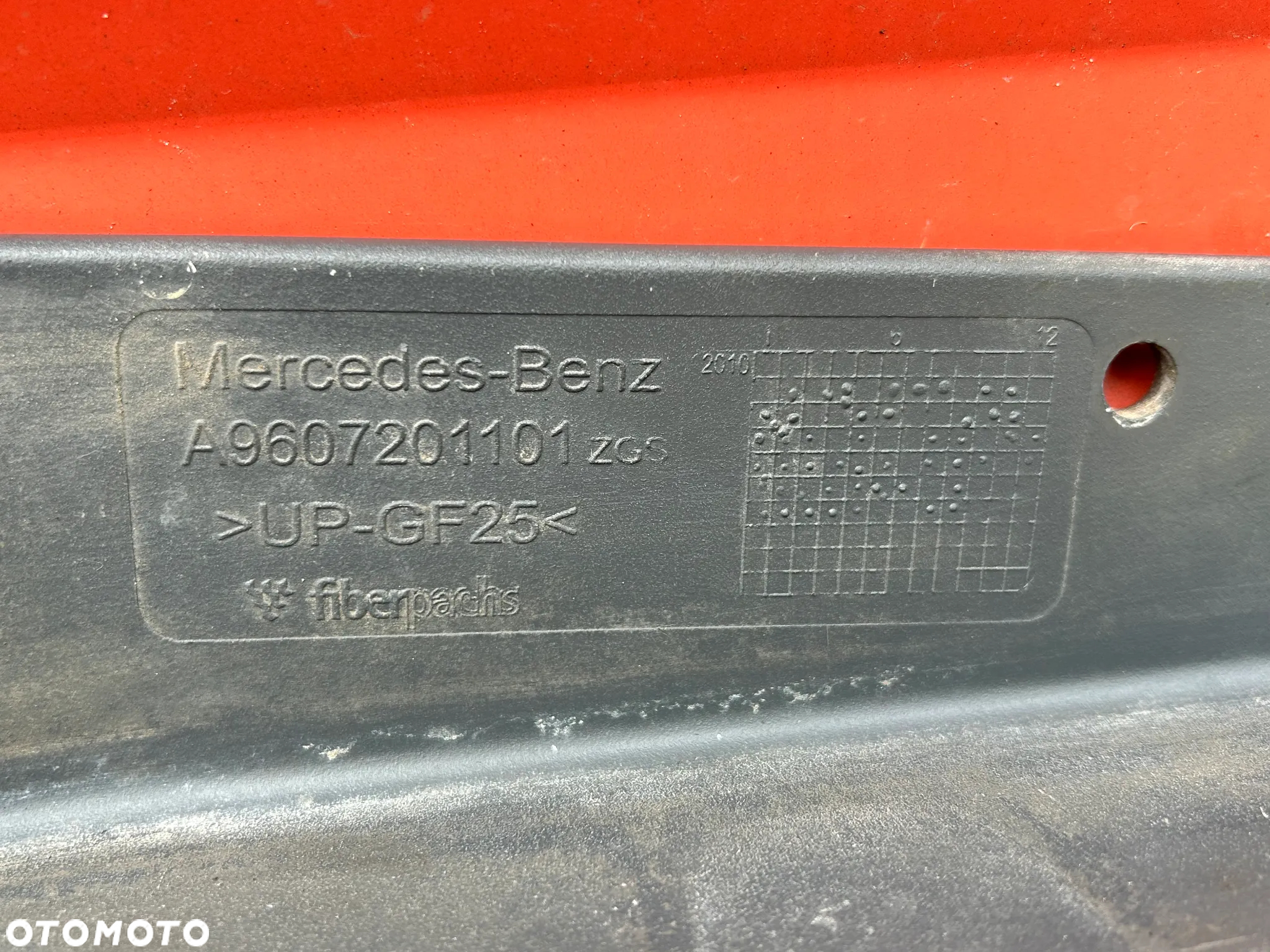 MERCEDES ACTROS,AROCS - PRZEDŁUŻENIE DRZWI LEWE A 960721101 - 2