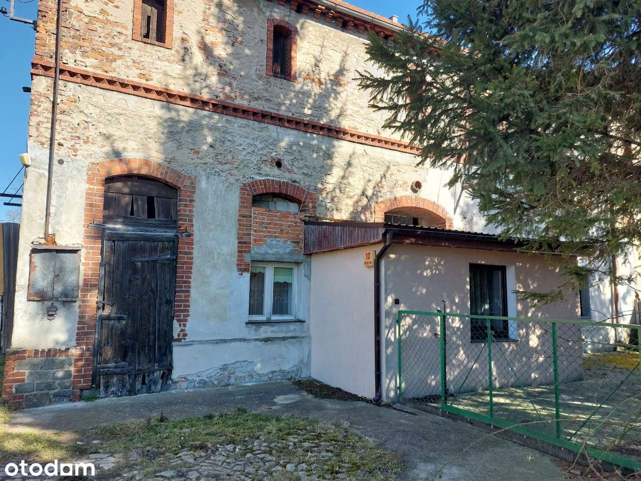 Dom mieszkalny z częścią gospodarczą oraz stodołą/duża działka-11