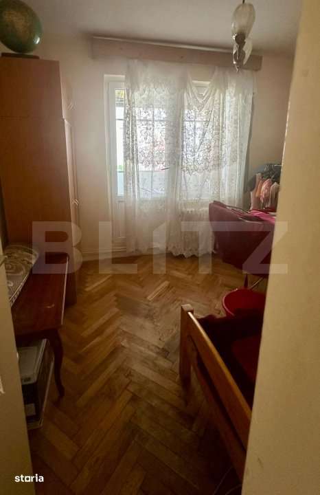 Apartament de vanzare, cu 3 camere, zona Tudor - Imagine principală: 2/5