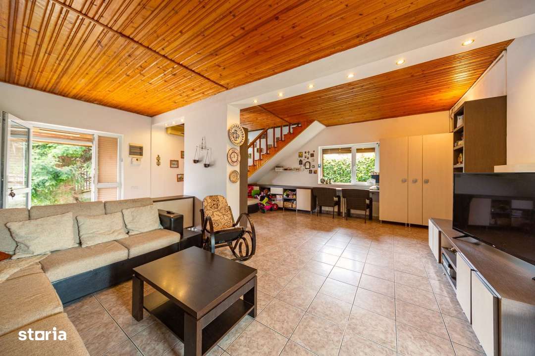 VILA parter si etaj- PIPERA - Imagine principală: 3/19