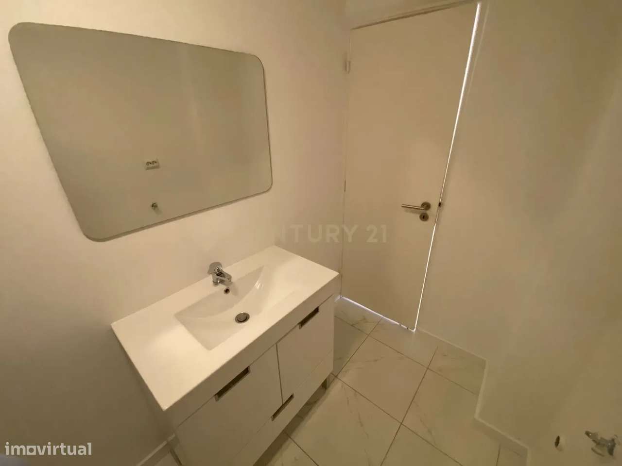 Apartamento T2 em Arroios-13