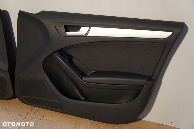 Tapicerki Drzwi Boczki Audi A4 B8 - 2