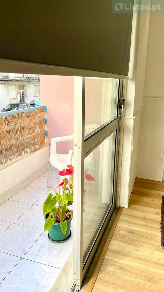 Apartamento T5 renovado e com terraço - Queluz-25