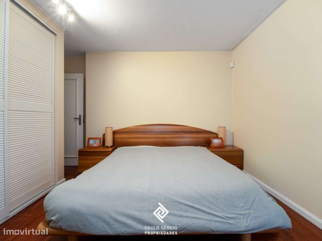 Espetacular moradia T3 de 4 frentes e belíssima área exterior a 5 m...-12