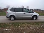Ford S-Max - 9