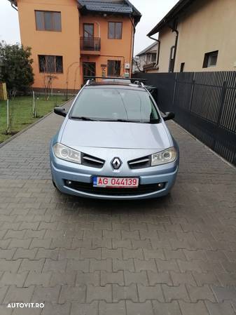 Renault Megane - 2