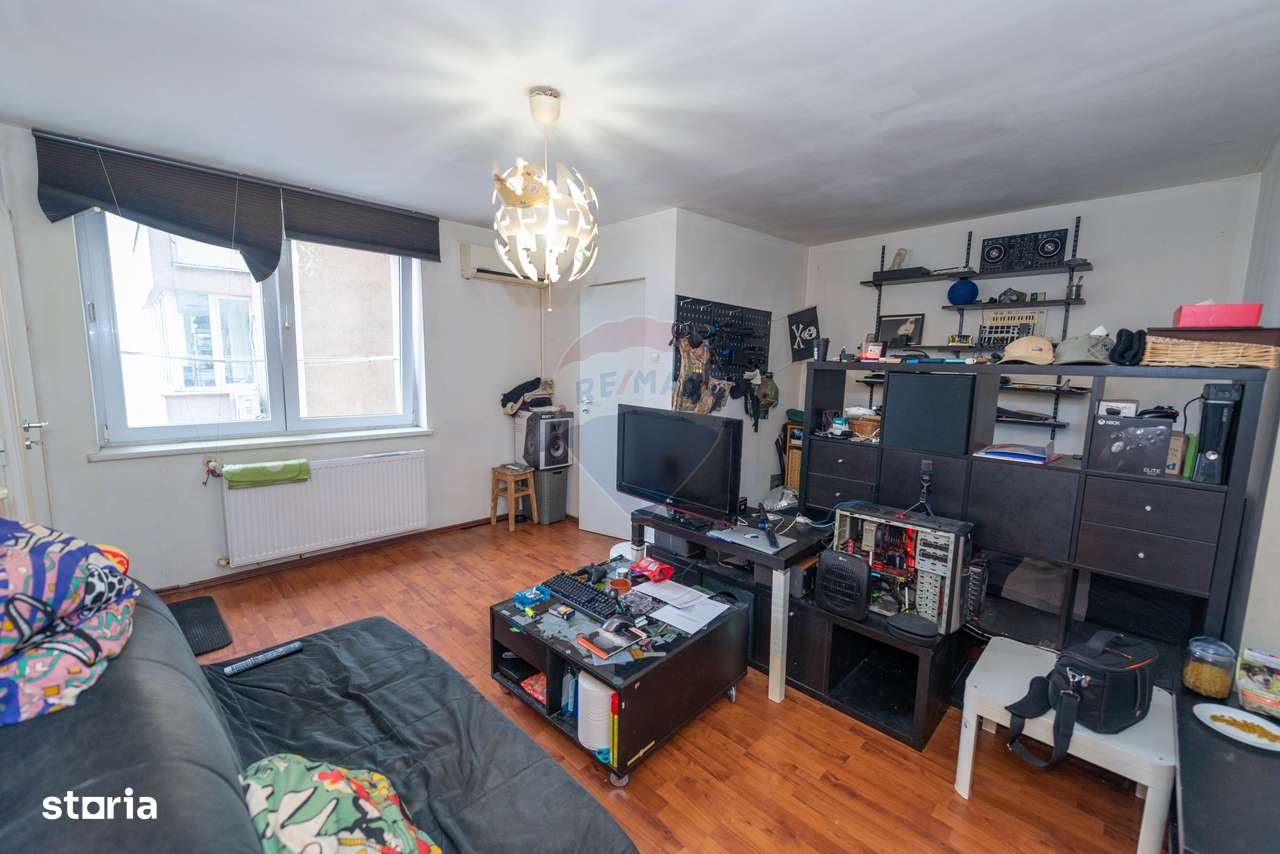 Garsoniera, de vanzare, gara de Nord, disponibila imediat - Imagine principală: 2/7