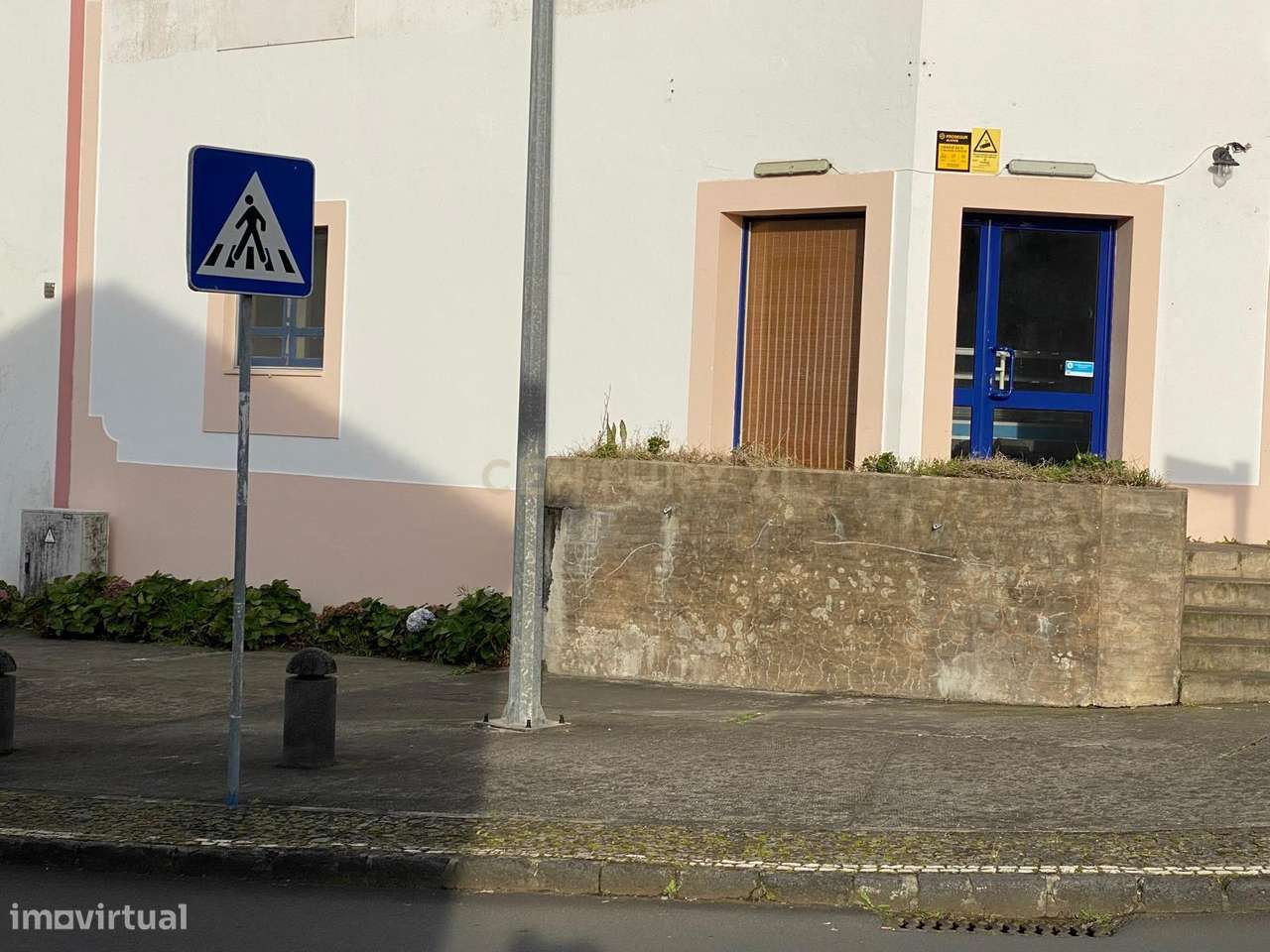 Espaço Comercial / Habitação - Grande imagem: 3/12