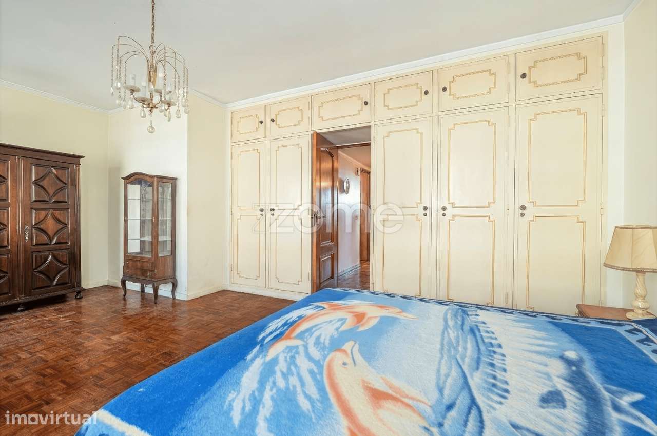 Apartamento T4 em Oeiras com vista mar-16