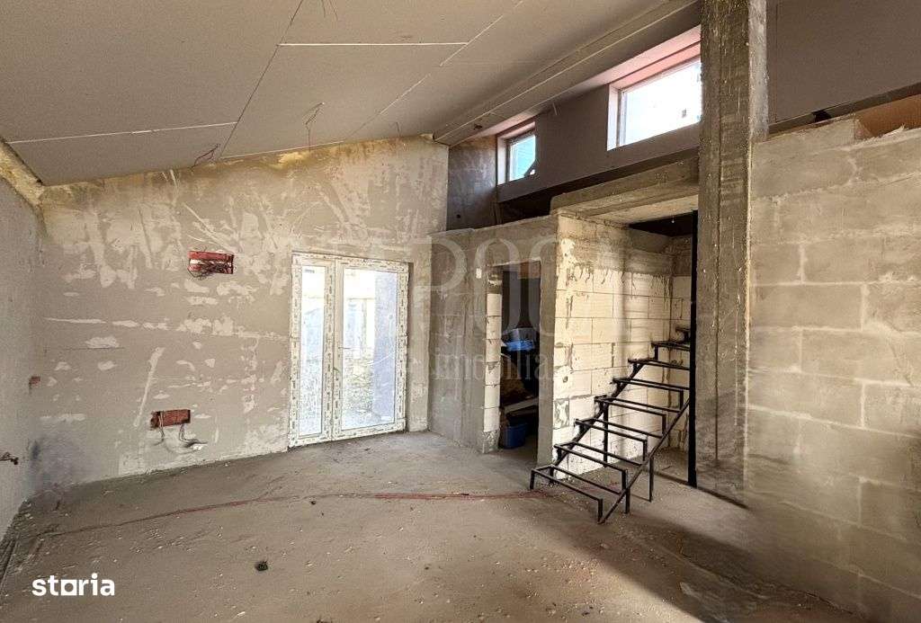 Casa 4 camere de vanzare in Campenesti - Imagine principală: 4/5