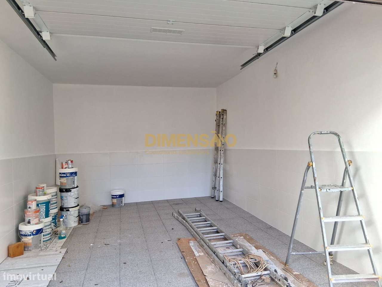 T3 em Águas Santas  Totalmente Remodelado com Garagem DCI159-23