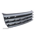 GRELHA FRONTAL PARA VOLKSWAGEN VW PASSAT 93-97 PRETA - 2