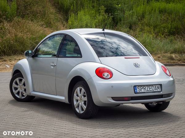 Volkswagen New Beetle 1.9 TDI DPF - 2