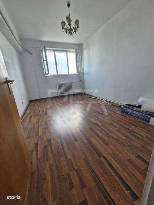 Apartament cu 2 camere la 500 de metri de statia de metrou Piata Munci - Imagine principală: 4/12