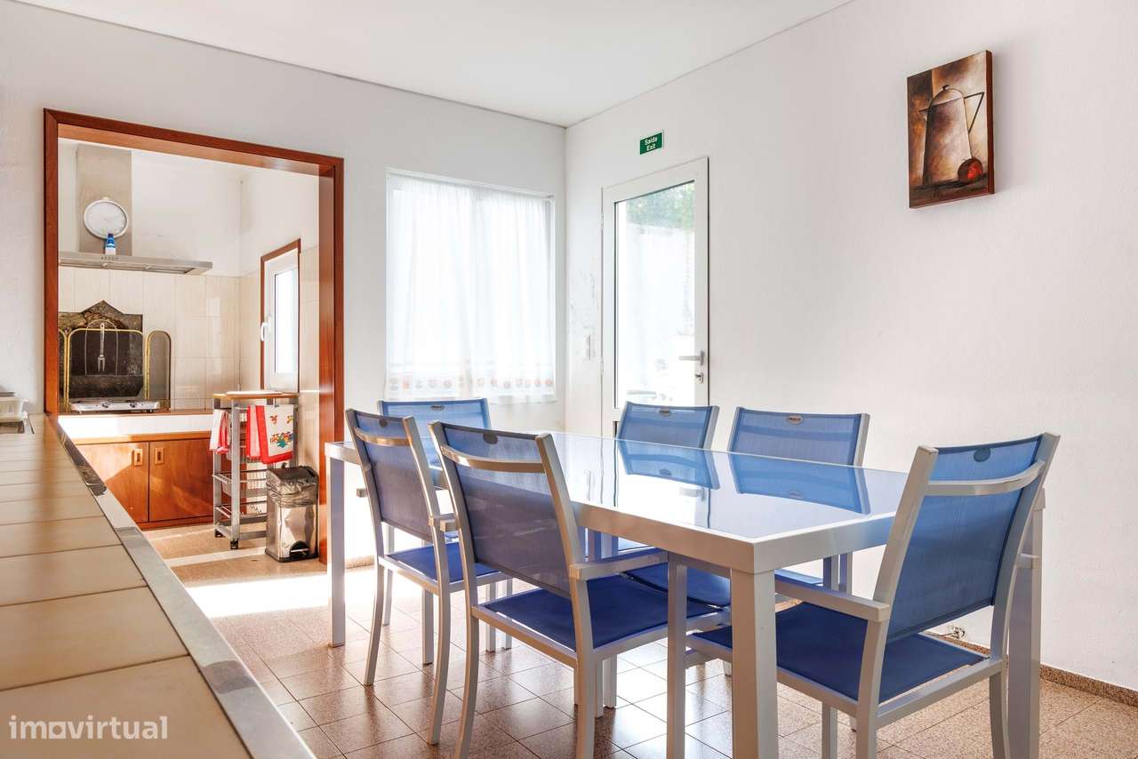 Moradia T7 com vista mar preparada para Alojamento-16