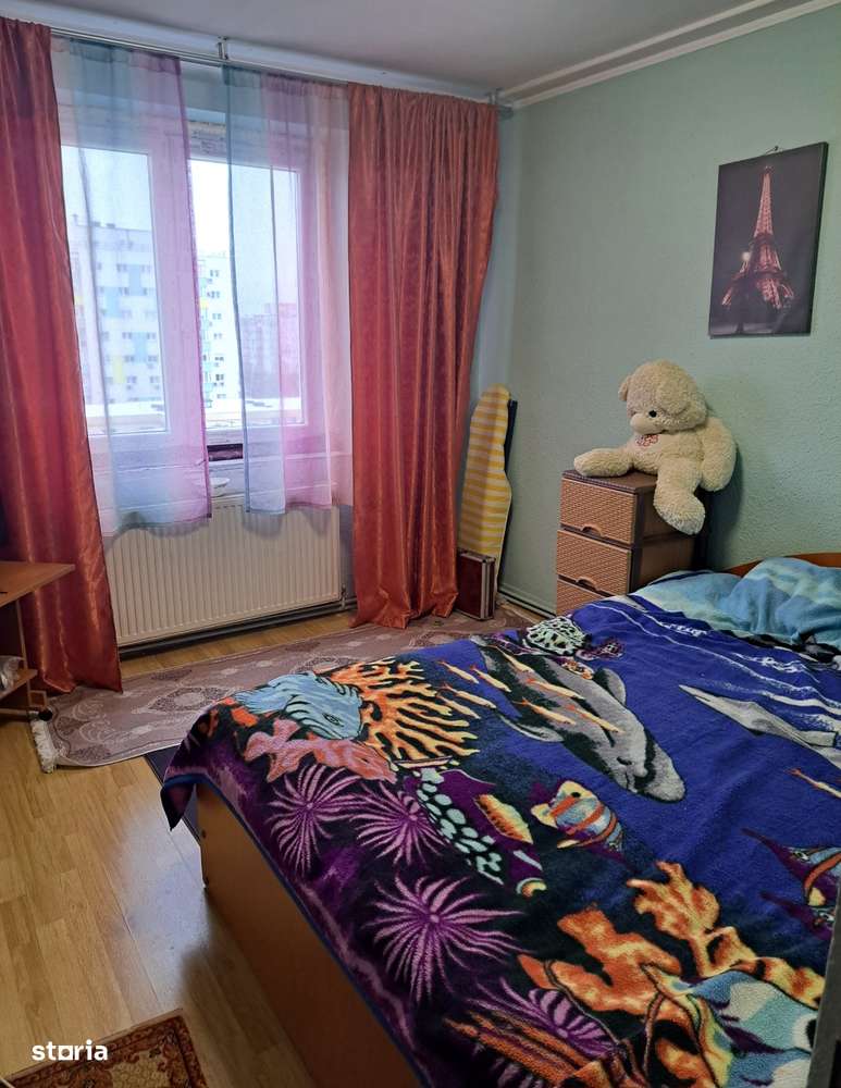 Apartament cu 4 camere, balcon și lift în Rahova-9