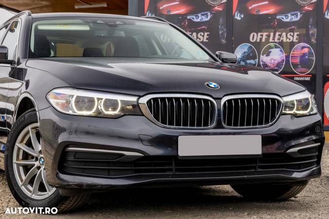 BMW Seria 5 520d Touring - 10