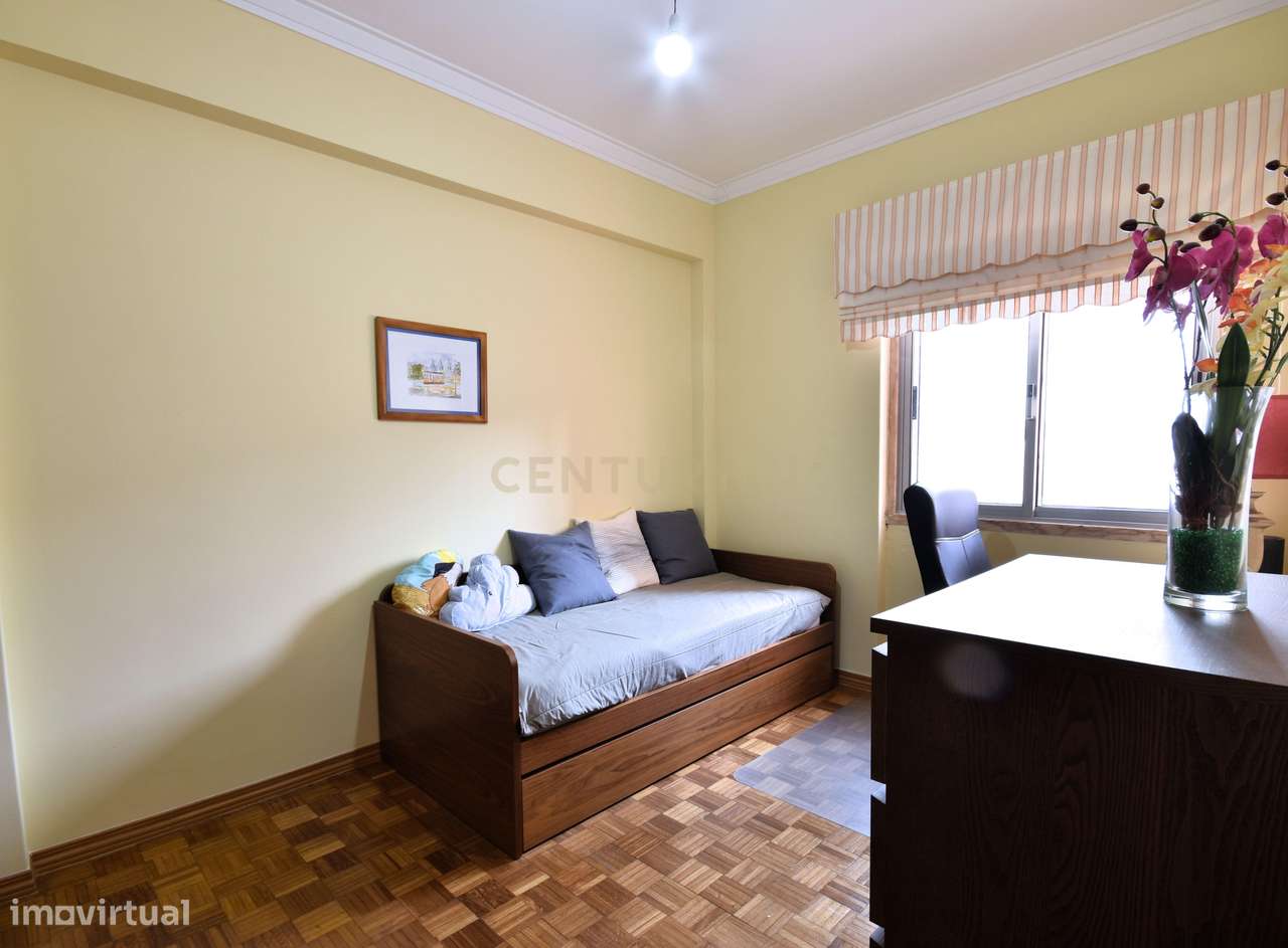 Apartamento T2 na Amadora-16