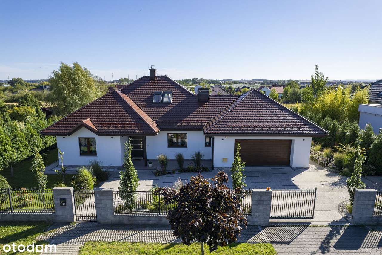 Dom na sprzedaż, 5 pokoi, 217 m², Legnica