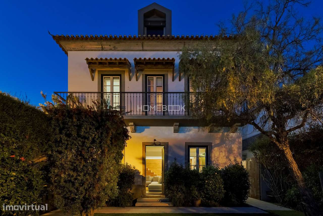 Moradia  de Arquitetura Premiada em São Pedro do Estoril, Cascais - Grande imagem: 4/53