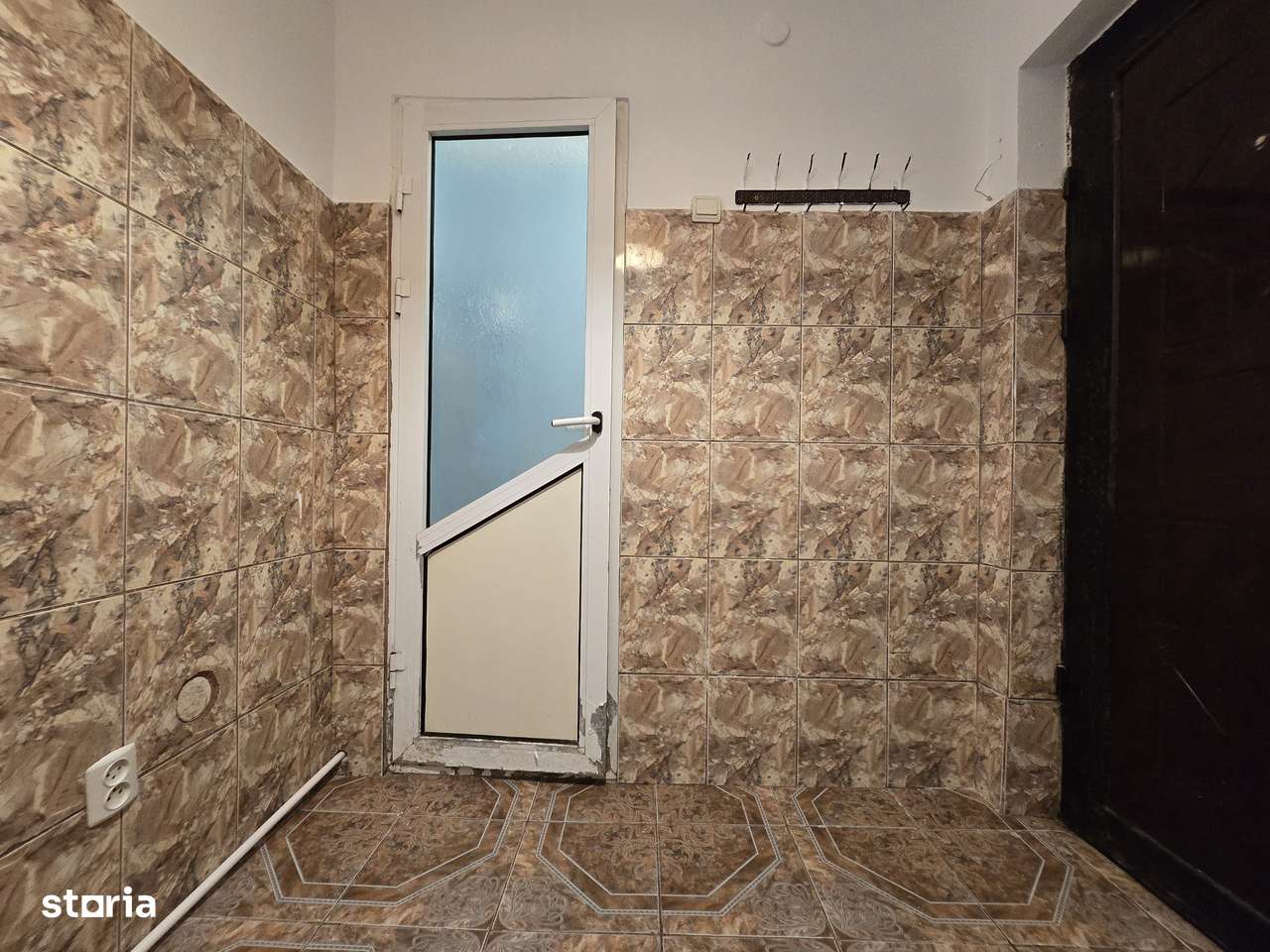 CET - Garsoniera | piata Cet | libera | etaj 3-6