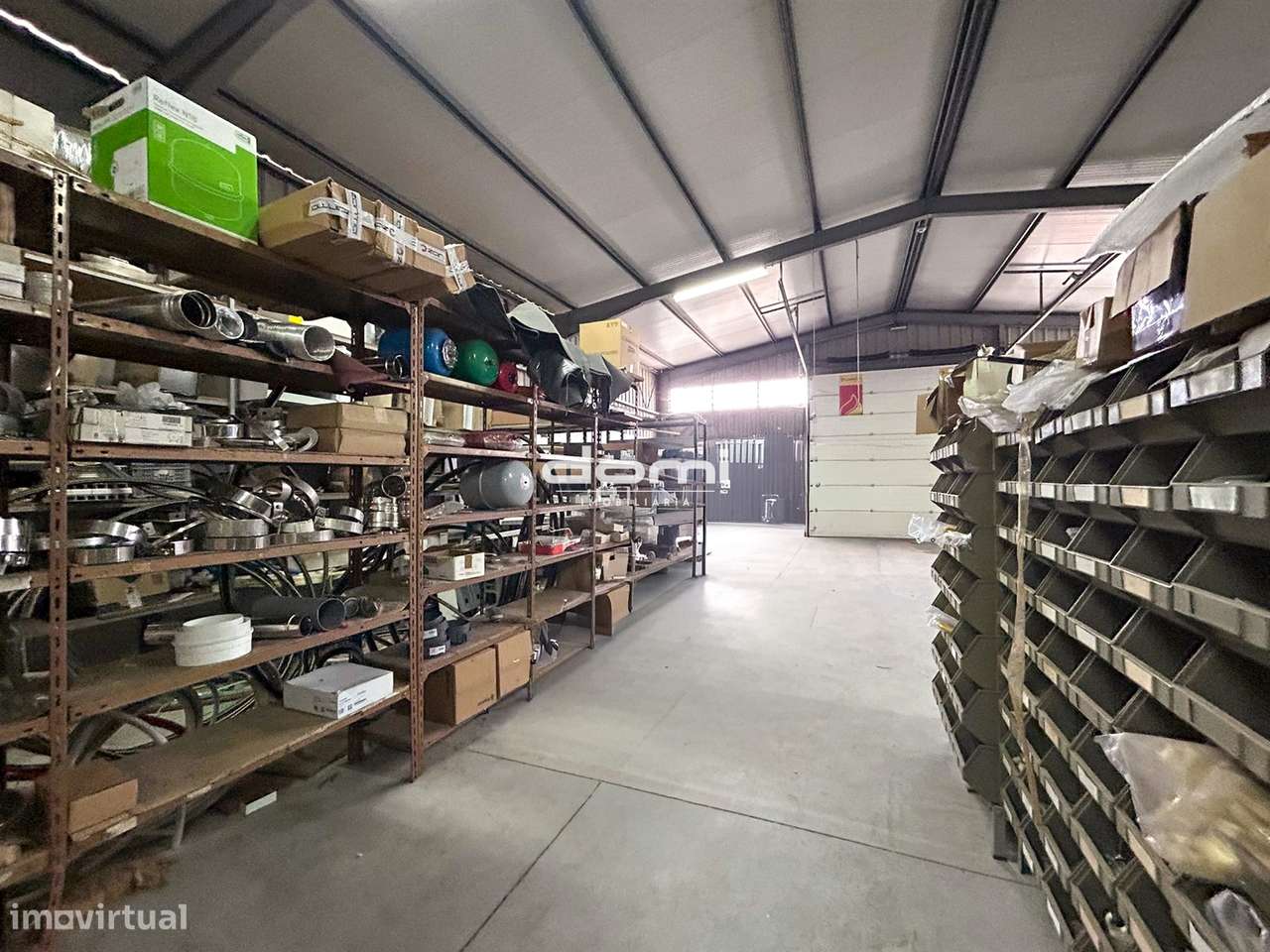 🏢 Armazém disponível para investimento na Póvoa do Valado, Ave - Grande imagem: 3/26