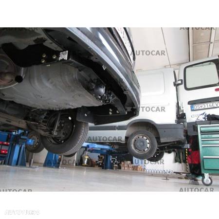Carlig de remorcare pentru Dacia Logan MCV - Combi, pick up - sistem demontabil automat din 2013/- - 6