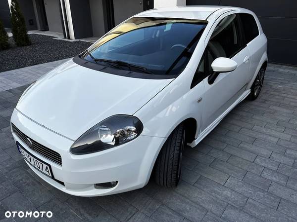 Fiat Grande Punto Gr 1.4 16V Sport - 12