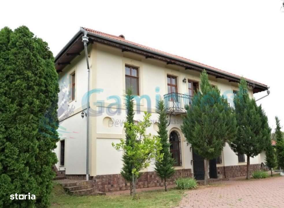 Gaminvest Conac nobiliar restaurat în Bihor, România V4105B - Imagine principală: 1/20