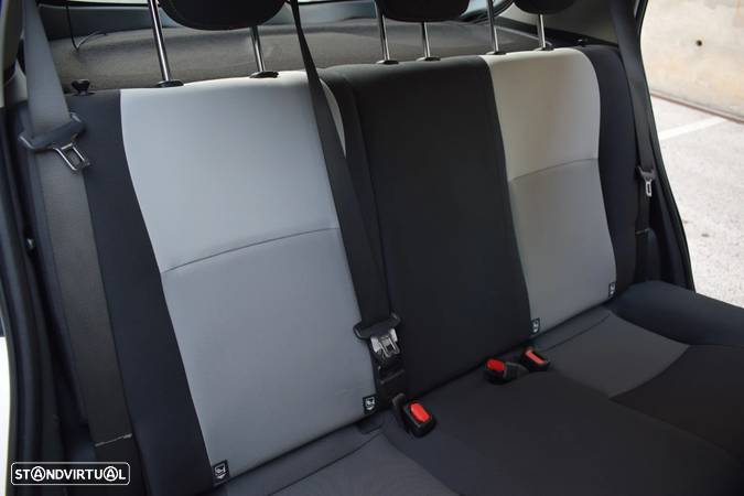 Toyota Yaris 1.0 VVT-i Comfort - 43