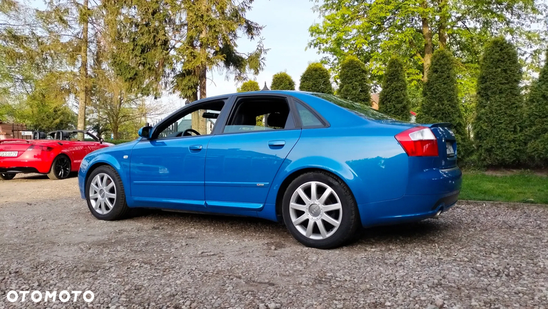 Audi A4 Avant 1.8T - 13