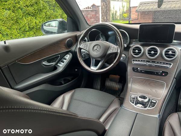 Mercedes-Benz GLC 220 d 4-Matic - 27