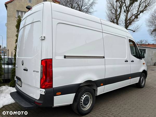 Mercedes-Benz Sprinter 317 cdi - 12