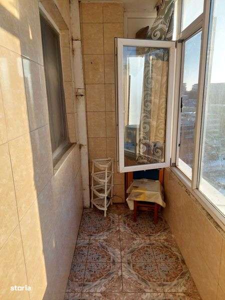 Vand apartament 2 camere central Tulcea - Imagine principală: 5/8