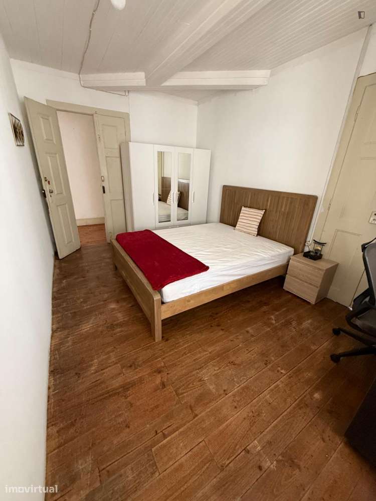Quarto - localizado em São Jerónimo Coimbra - Grande imagem: 4/6