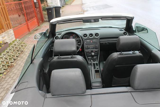 Audi A4 Cabriolet 1.8T - 7