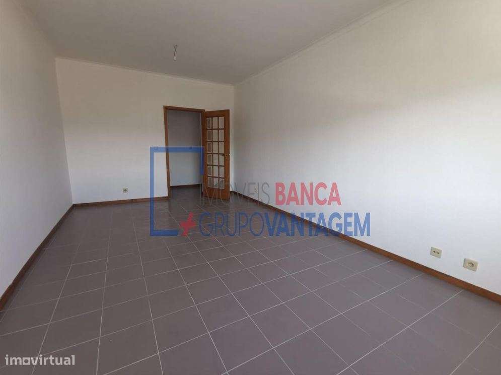 APARTAMENTO T2 + 1 - BRAGA- S VITOR - Grande imagem: 4/14