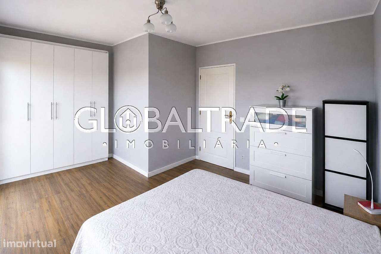Apartamento T3 Renovado em Valbom-35