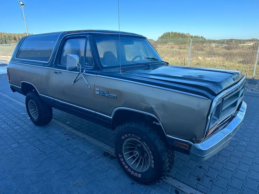 Dodge RAM 1985