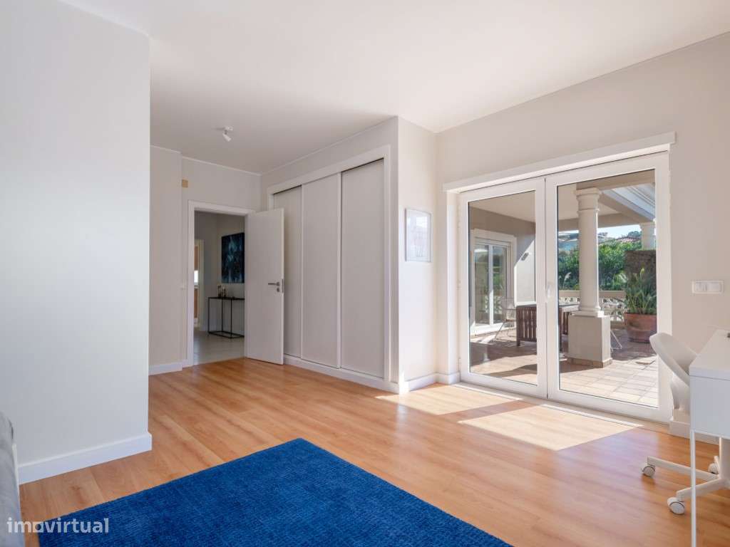 Moradia T3 com piscina, jardim, garagem e vista no Praia d'el Rey B...-21