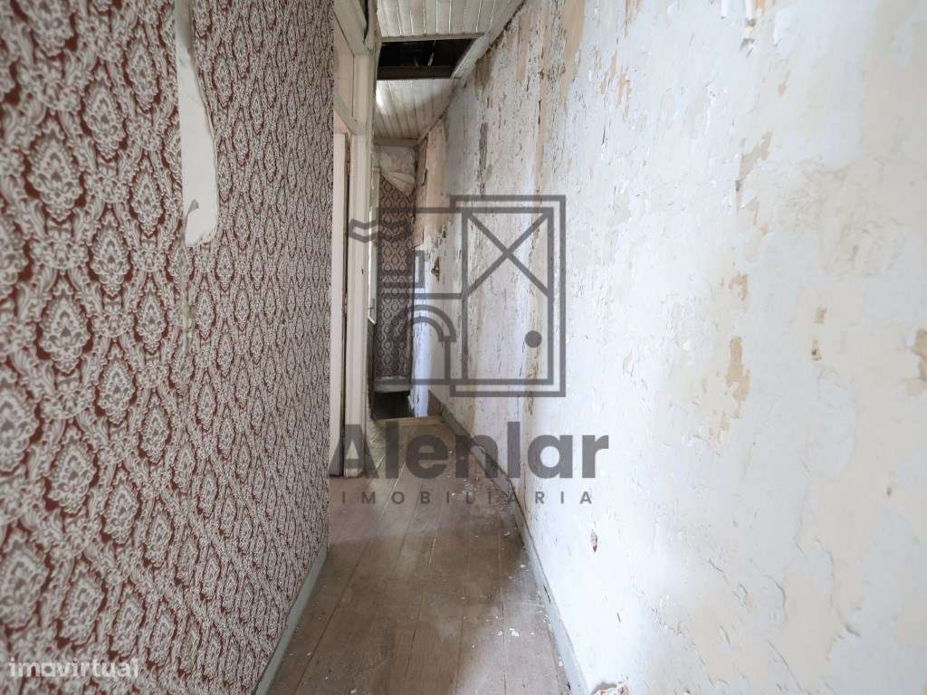Oportunidade de Investimento no Centro Histórico de Alenquer - Bair...-23