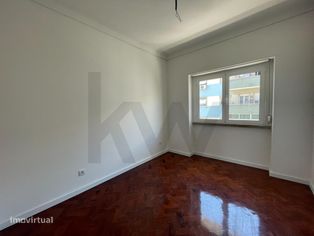 Apartamento T2 para arrendar em Campo de Ourique - Grande imagem: 3/10