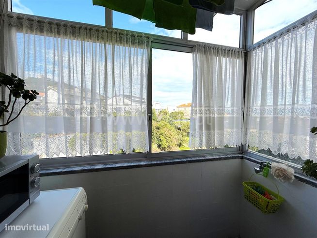 Apartamento T3 à venda em Monserrate-8