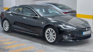 Tesla Model S Dual Motor AWD